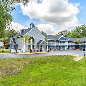 Gatortown Inn